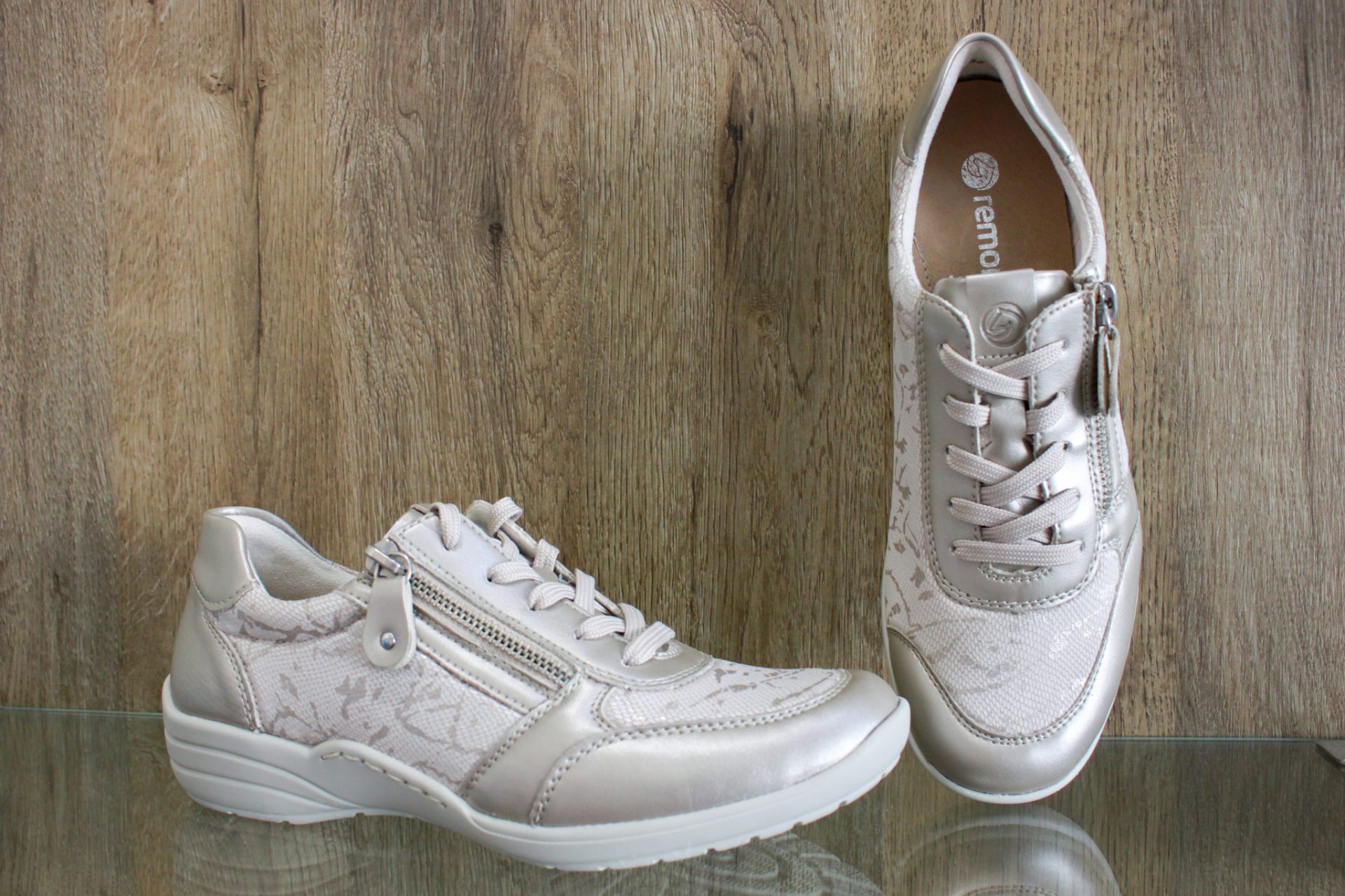 baskets et lacets