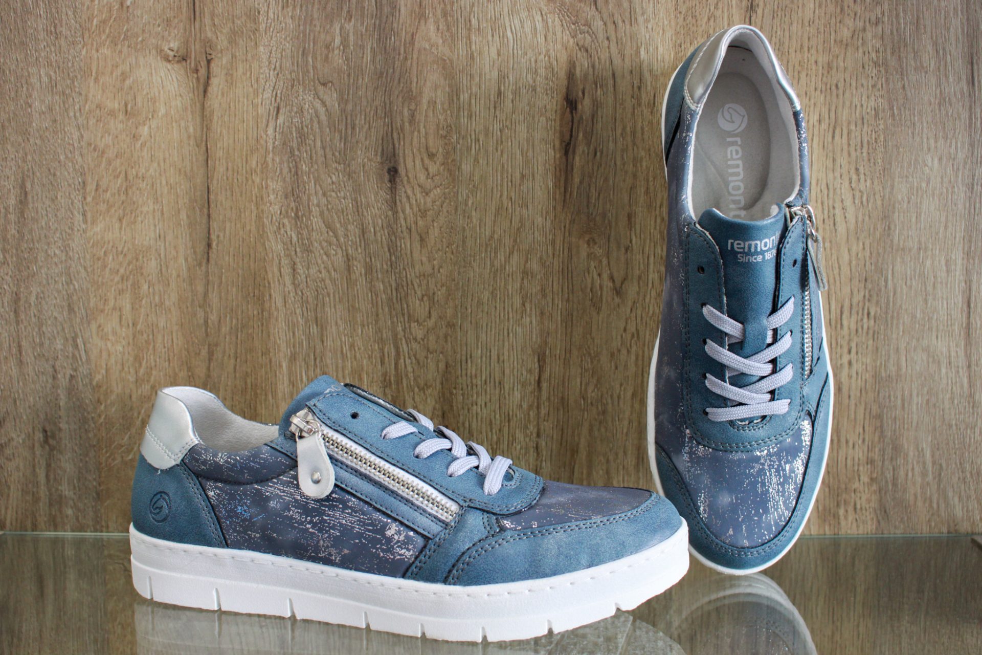 baskets et lacets