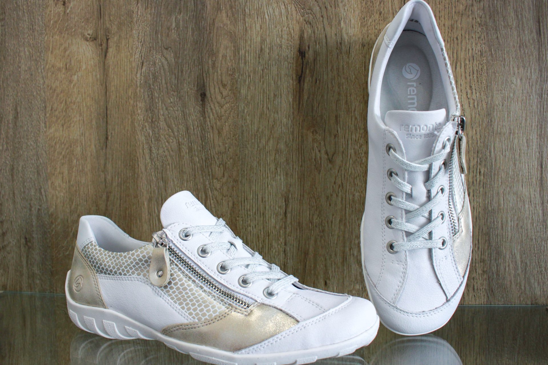 baskets et lacets