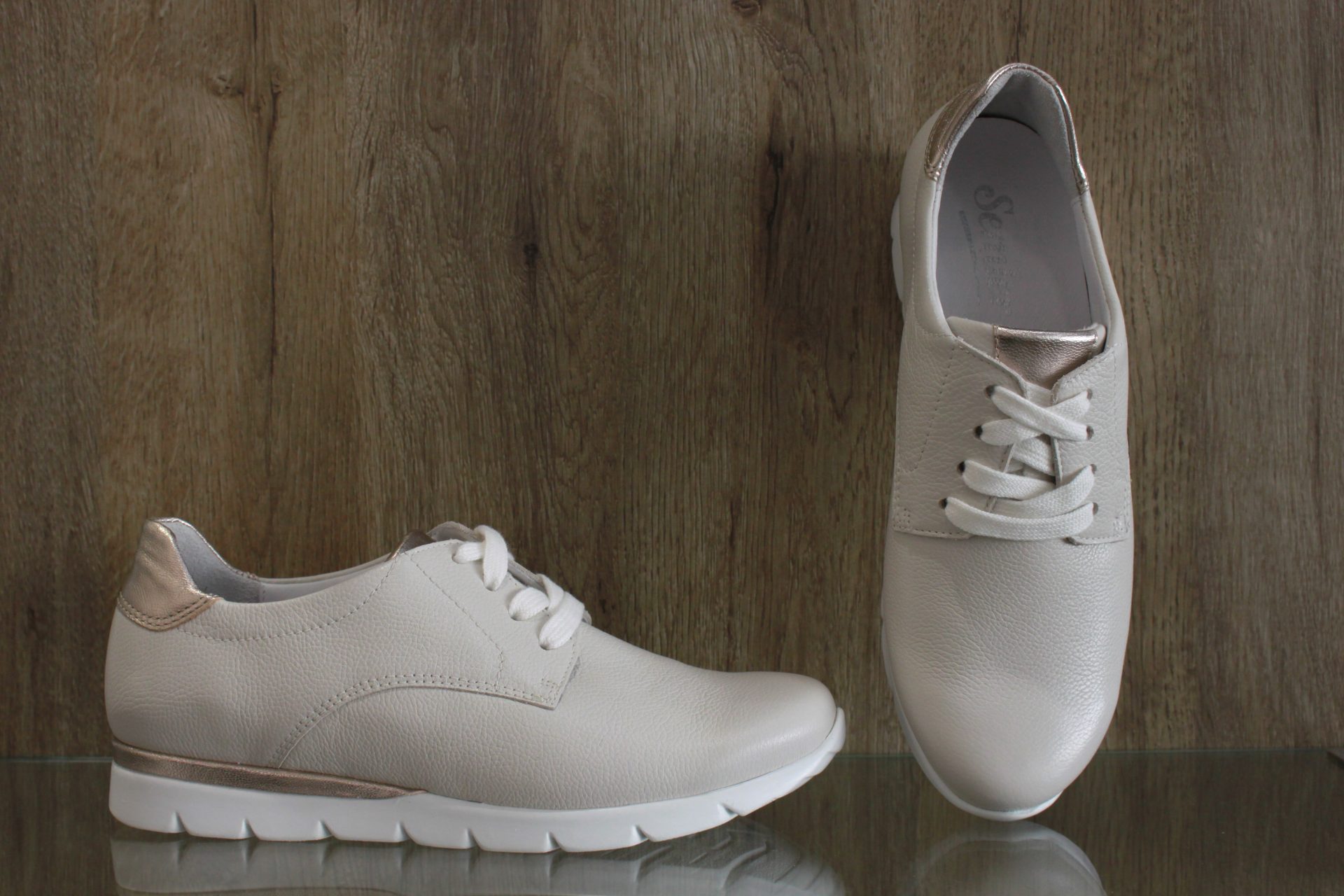 baskets et lacets