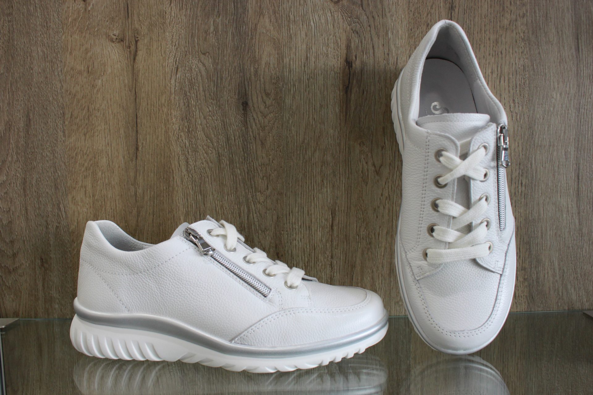 baskets et lacets